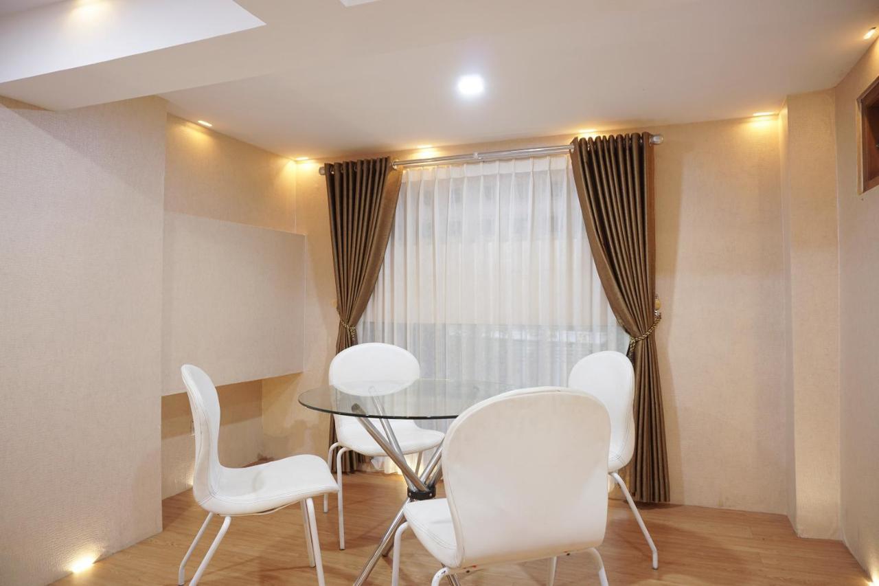 Super Oyo 444 Rafitha Homestay Baturetno Экстерьер фото